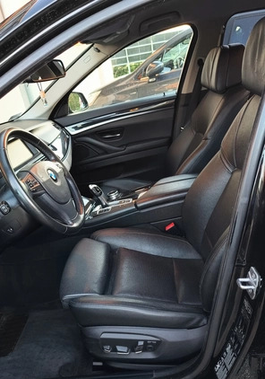 BMW Seria 5 cena 52900 przebieg: 365000, rok produkcji 2013 z Koszalin małe 67